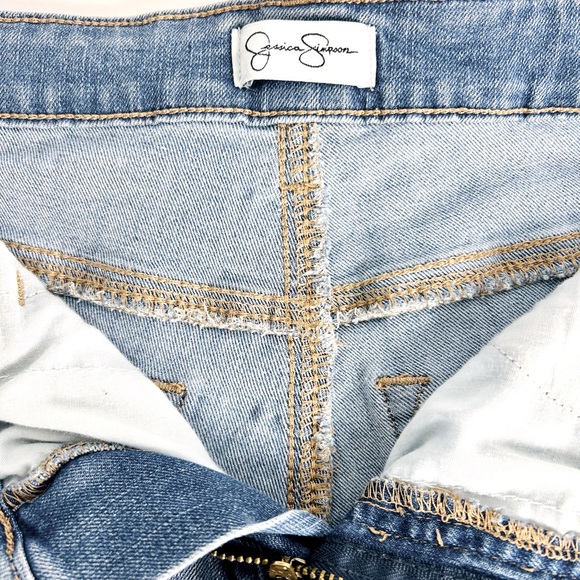 JESSICA SIMPSON MID RISE DENIM BLUE STRETCH JEANS WOMEN’S 8 - Picture 3 of 8